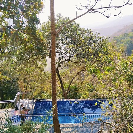 Sunset Valley Kerala Pool Resort - Serene Natural Forest Cottage Stay In Idukki With Sunrise & Sunset Panoramas, Natural Streams & Tranquil Summer Evenings Pīrmed Zewnętrze zdjęcie