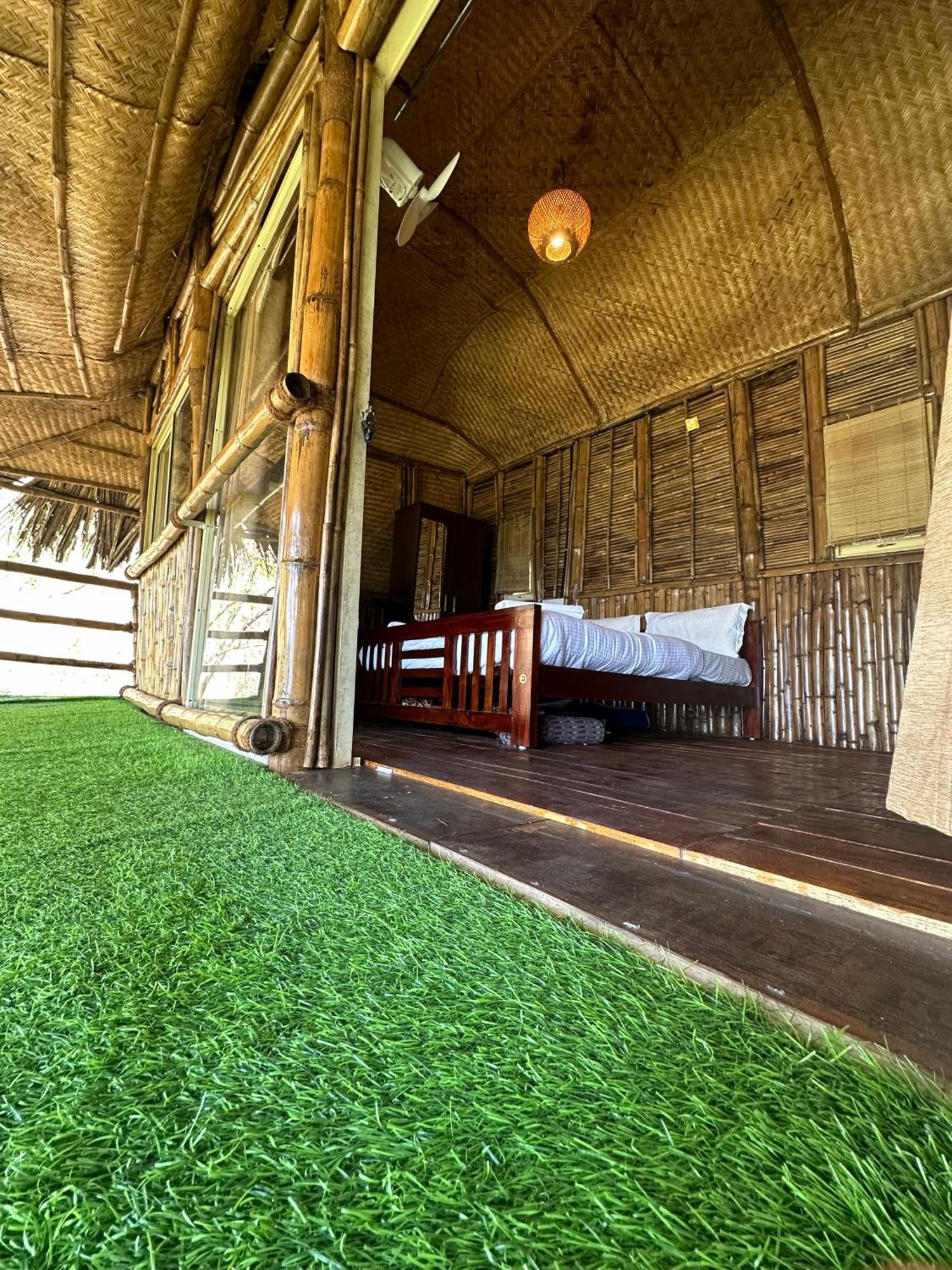 Sunset Valley Kerala Pool Resort - Serene Natural Forest Cottage Stay In Idukki With Sunrise & Sunset Panoramas, Natural Streams & Tranquil Summer Evenings Pīrmed Zewnętrze zdjęcie