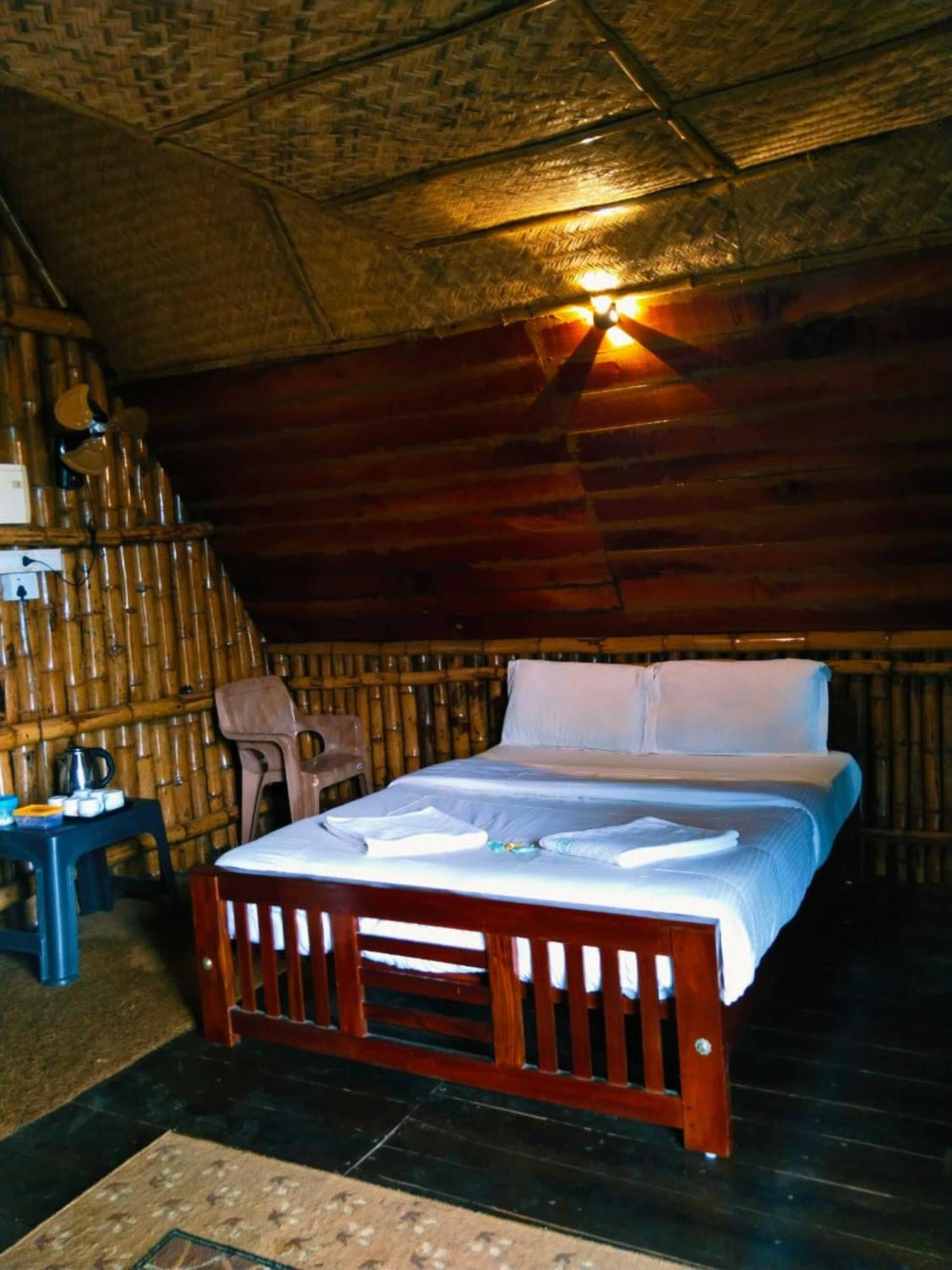 Sunset Valley Kerala Pool Resort - Serene Natural Forest Cottage Stay In Idukki With Sunrise & Sunset Panoramas, Natural Streams & Tranquil Summer Evenings Pīrmed Zewnętrze zdjęcie