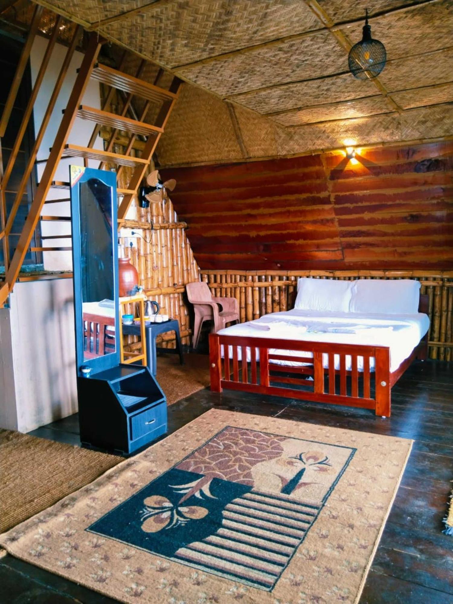 Sunset Valley Kerala Pool Resort - Monsoon Forest Cottage Stay In Idukki With Private Waterfalls, Natural Streams & Breathtaking Views Pīrmed Zewnętrze zdjęcie
