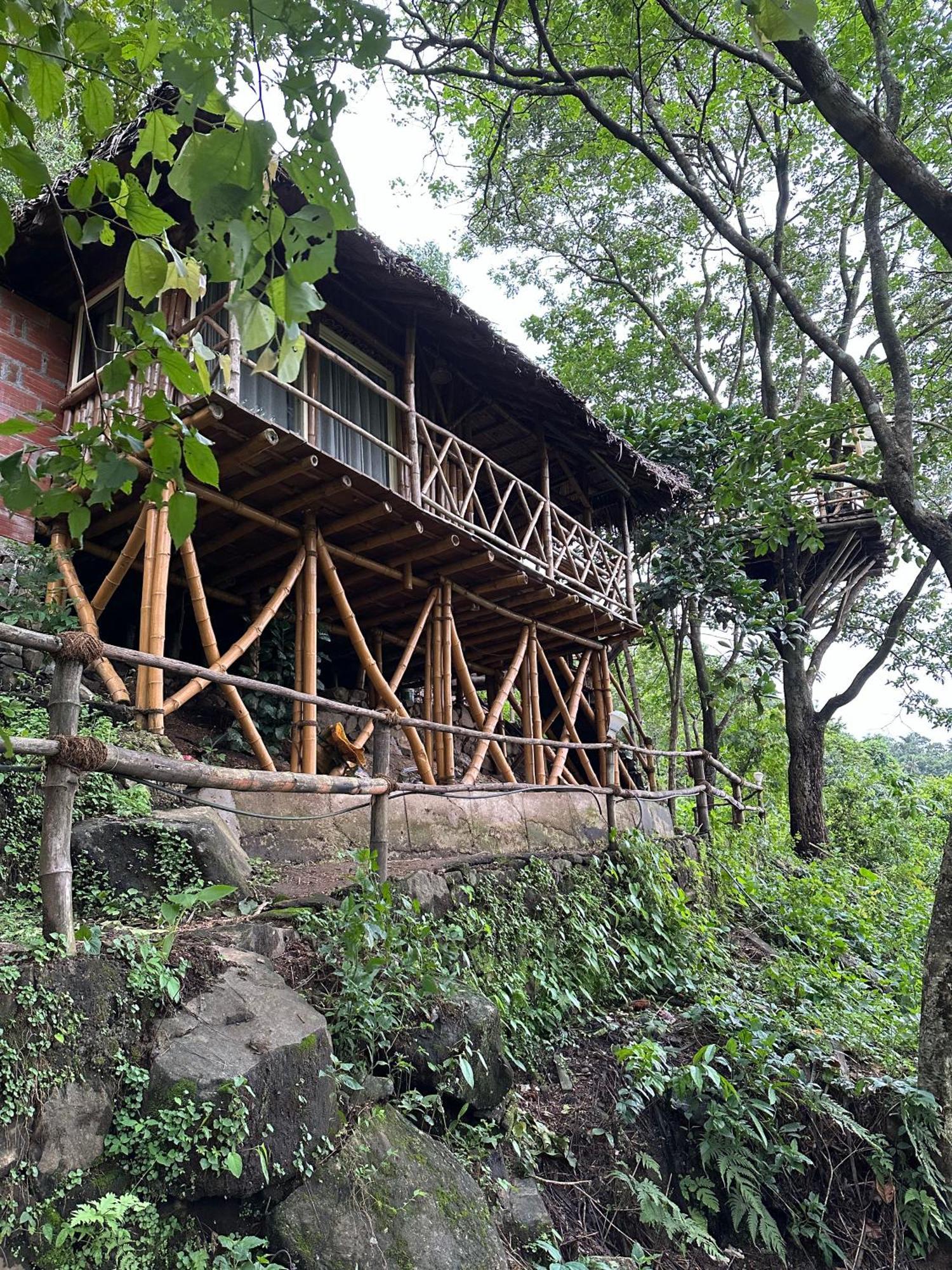 Sunset Valley Kerala Pool Resort - Serene Natural Forest Cottage Stay In Idukki With Sunrise & Sunset Panoramas, Natural Streams & Tranquil Summer Evenings Pīrmed Zewnętrze zdjęcie