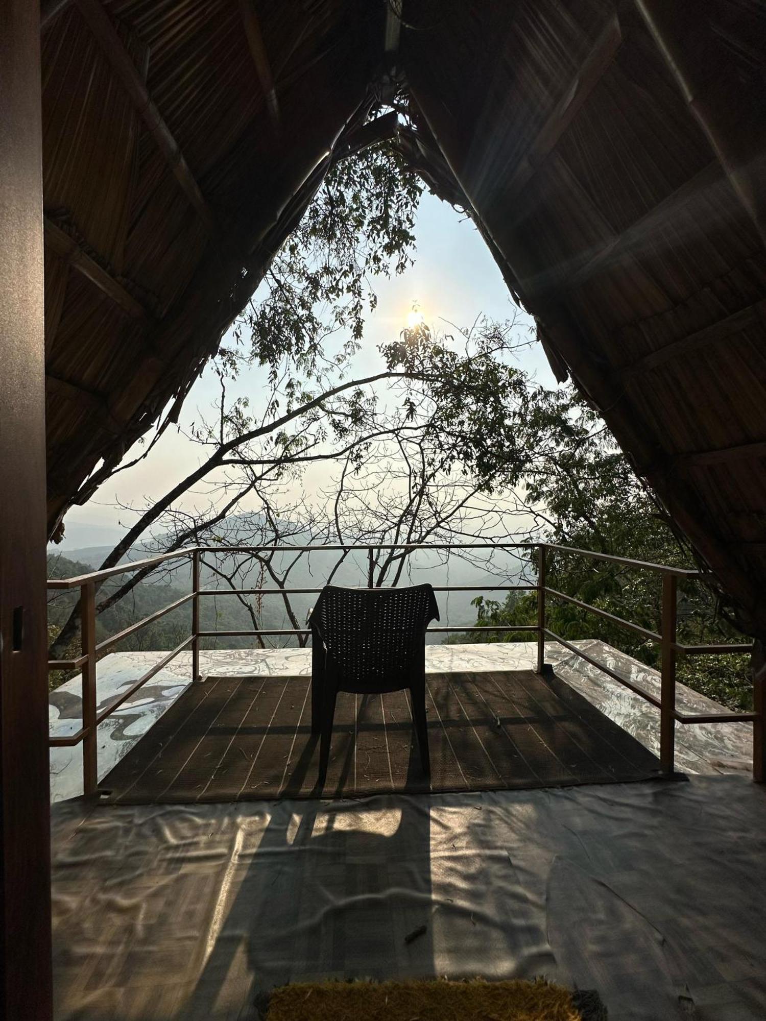 Sunset Valley Kerala Pool Resort - Serene Natural Forest Cottage Stay In Idukki With Sunrise & Sunset Panoramas, Natural Streams & Tranquil Summer Evenings Pīrmed Zewnętrze zdjęcie