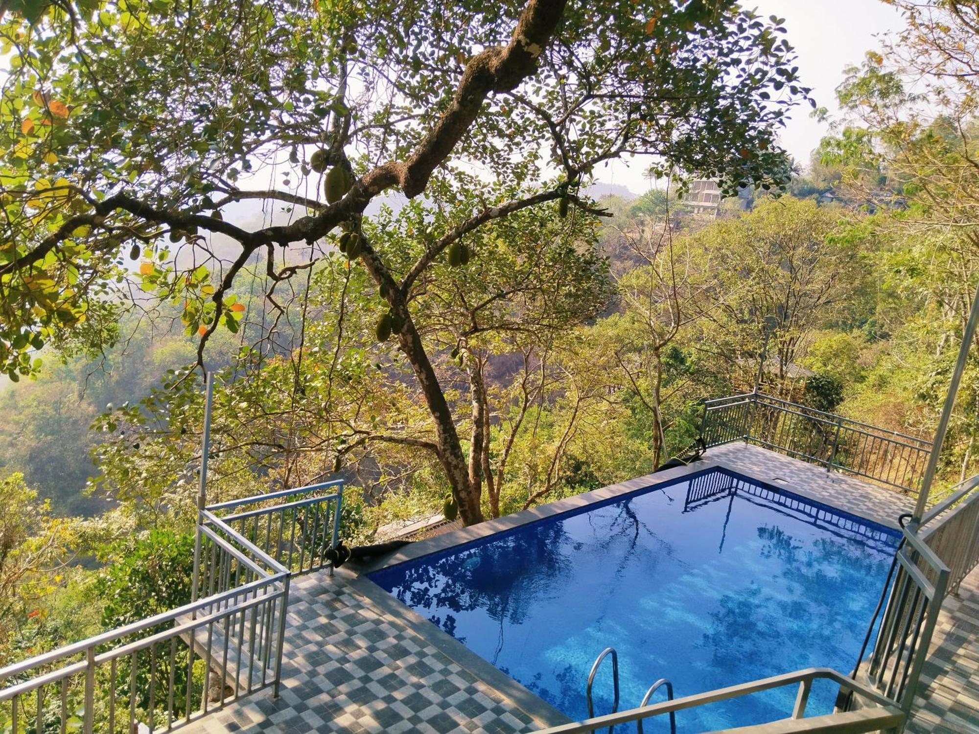 Sunset Valley Kerala Pool Resort - Monsoon Forest Cottage Stay In Idukki With Private Waterfalls, Natural Streams & Breathtaking Views Pīrmed Zewnętrze zdjęcie