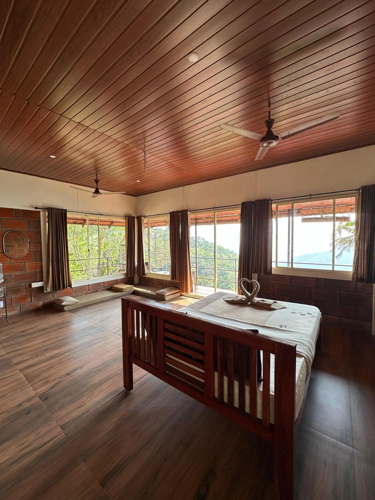 Sunset Valley Kerala Pool Resort - Monsoon Forest Cottage Stay In Idukki With Private Waterfalls, Natural Streams & Breathtaking Views Pīrmed Zewnętrze zdjęcie